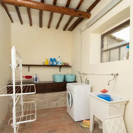Casale On The Lake With Sauna And Saltwater Swimming Pool *