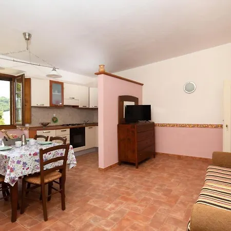 Casale On The Lake With Sauna And Saltwater Swimming Pool *